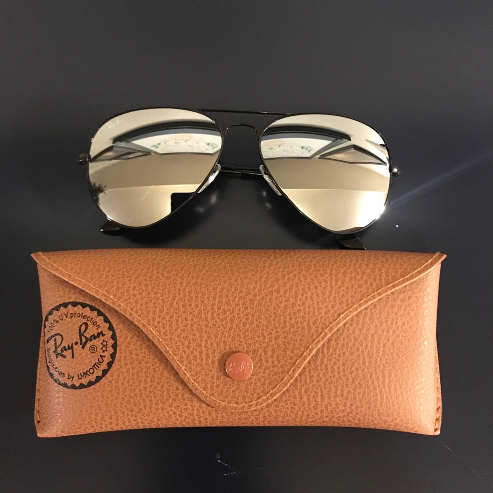 Rayban Aviators with Case
